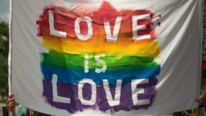 Article : « Love is Love »: Pro LGBTQI+ dans un pays homophobe